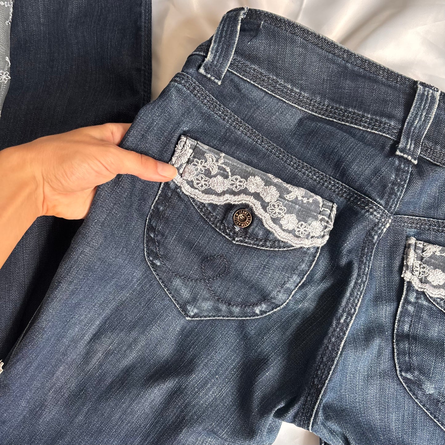 Dark blue lace jeans